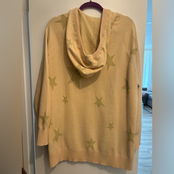 Torrid Pull Over Hoodie - Picture 2 of 4